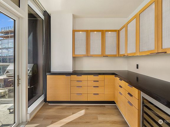 3rd image of 10700 NE 4th Street #2012