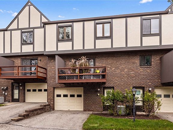 5th image of 302 Olde Ingomar Ct