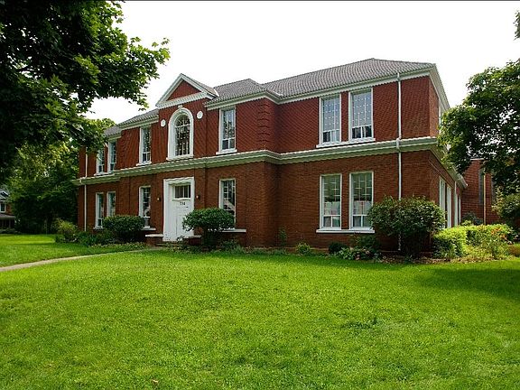2nd image of 704 Canboro Rd #523671