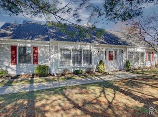 741 Nautilus Ct #B, Monroe Township, NJ 08831