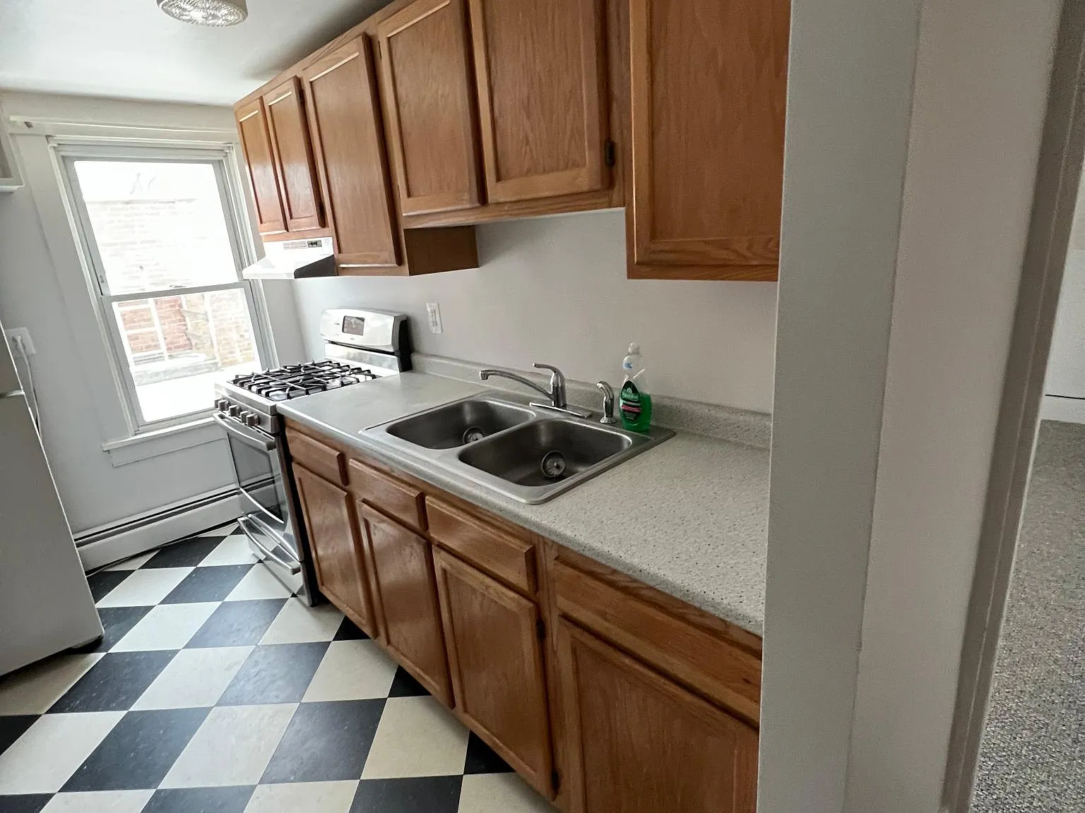 182 High St — Photo 4