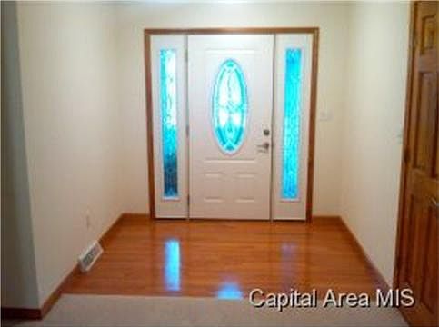 3rd image of 1121 Woodhaven Ct