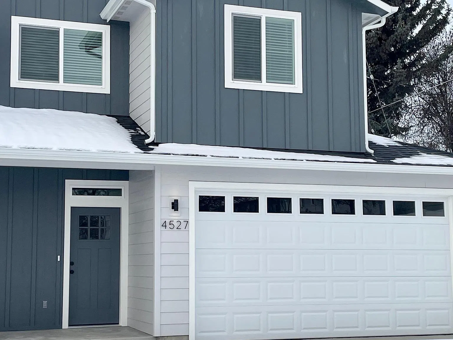 4525 N McCabe Ln — Photo 1