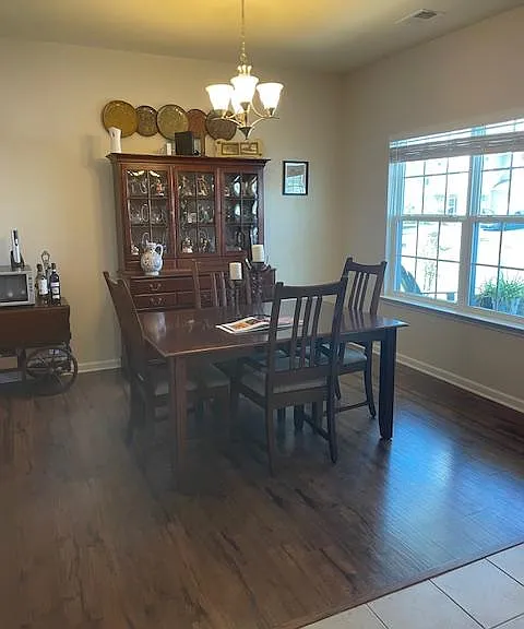 328 Ohara Dr — Photo 2