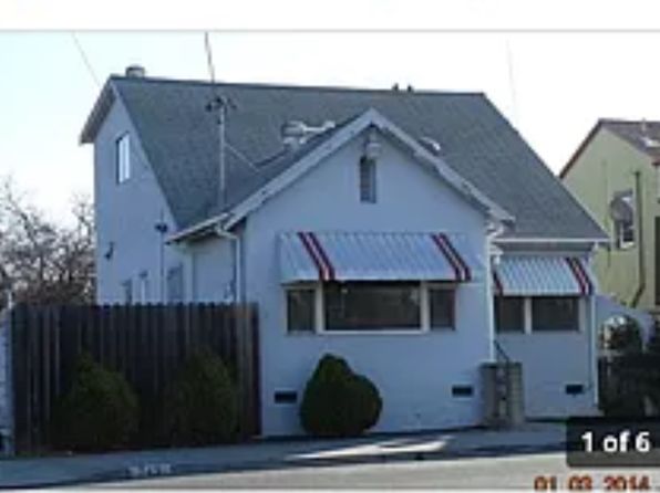 (undisclosed Address)