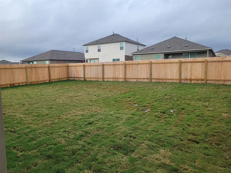 623 Waterway Ave — Photo 23