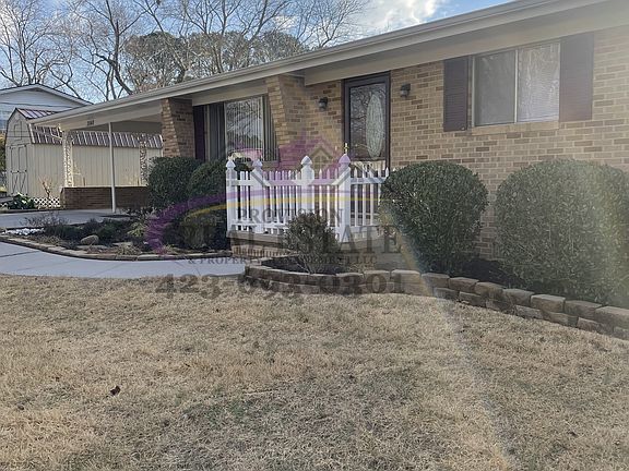 3rd image of 3840 Forestview Dr NW