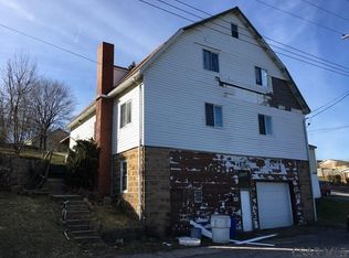 1306 Lloyd St, Nanty glo, PA