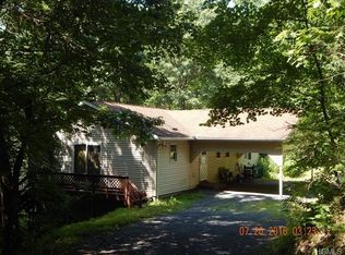 17 Shin Hollow Rd, Pt Jervis, NY 12771