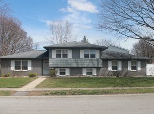 60 Drawbridge Rd, Springfield, IL 62704