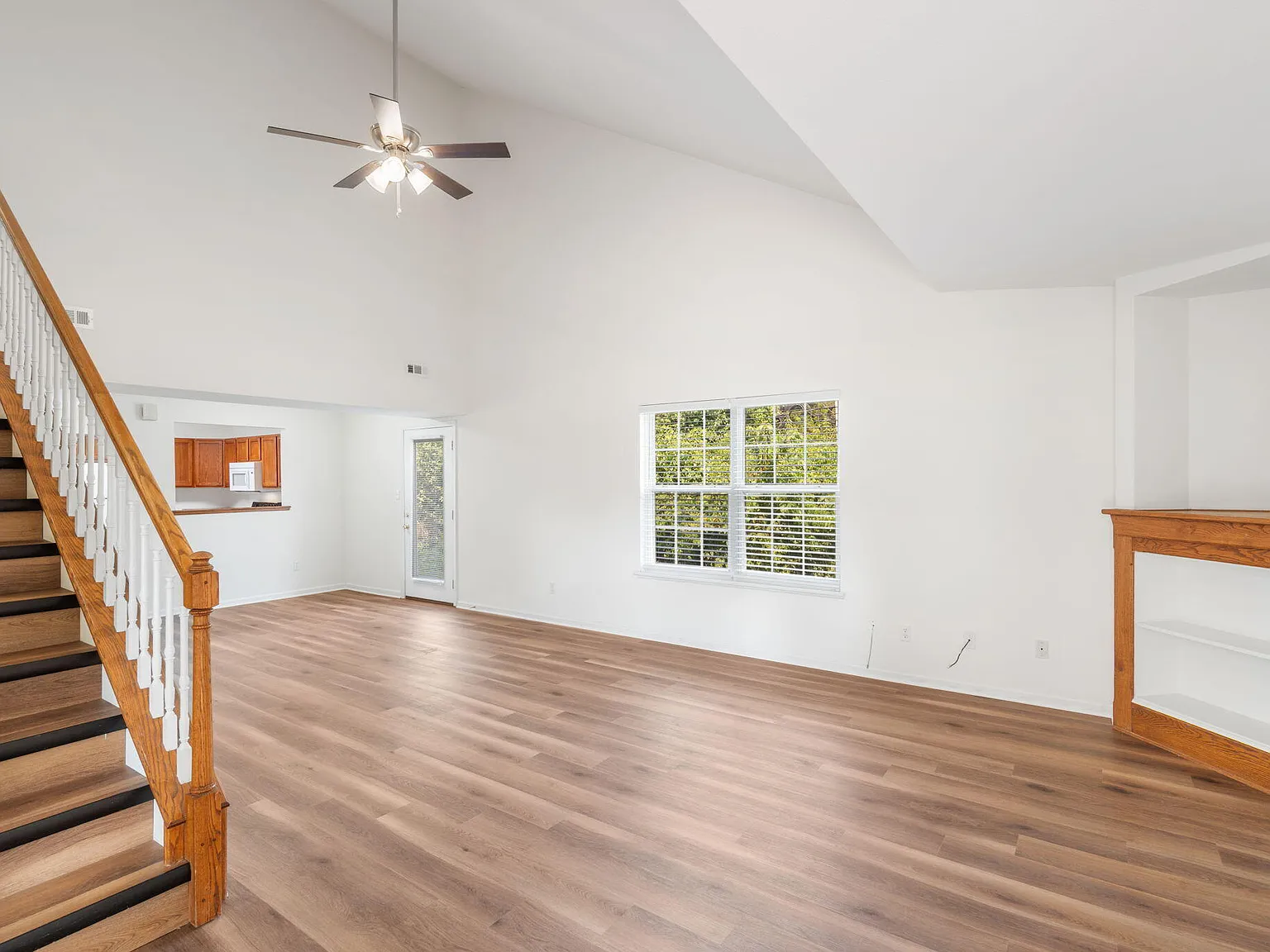 4 bed, 2.0 bath, 1850 sqft, $1,750 — Photo 4