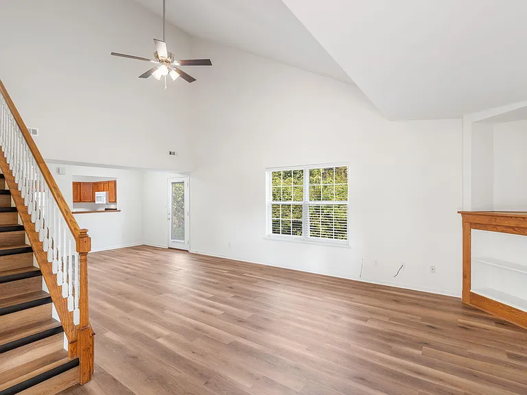 1723 Juniper Dr — Photo 4