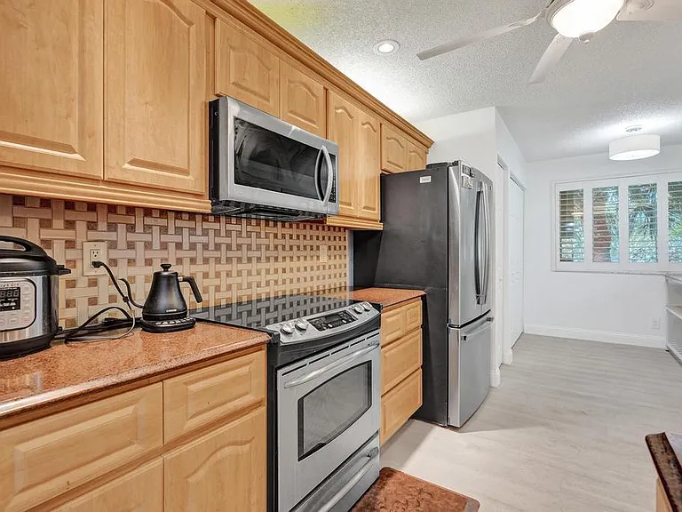 9361 SW 23rd St #3203 — Photo 10