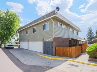 9856 Orangewood Dr, Thornton, CO 80260