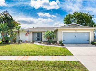 2454 Gold Oak Ct, Sarasota, FL 34232