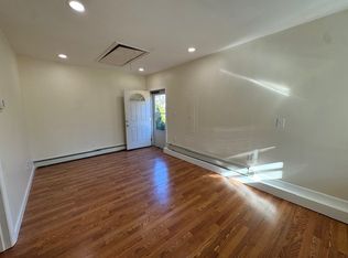 (Undisclosed Address), Medford, NY 11763
