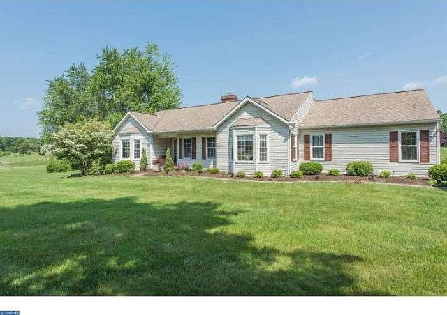 1st image of 21 Batten Dr