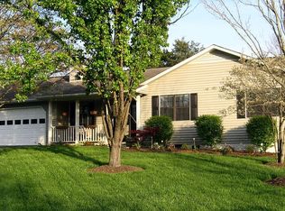 10809 Concord Woods Dr, Knoxville, TN 37934