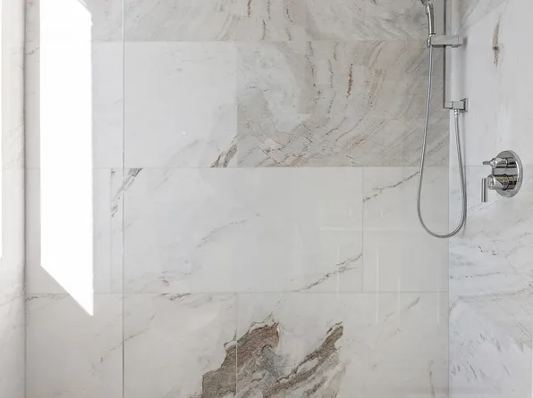 450 West 17th Street image 12 of 26