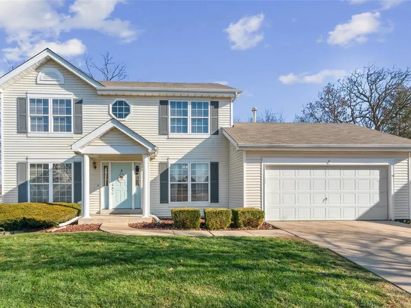 6 Royallcrest Ct, O'Fallon, MO 63368