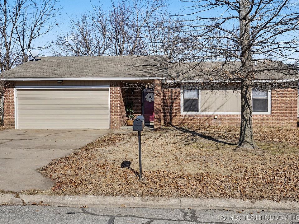 1st image of 463 W 147th St S