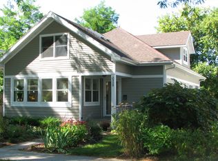 2320 W Lawn Ave, Madison, WI 53711