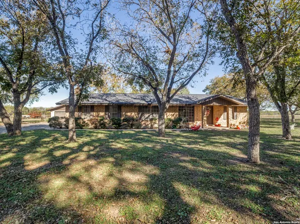 10180 aliann, Atascosa, TX 78002
