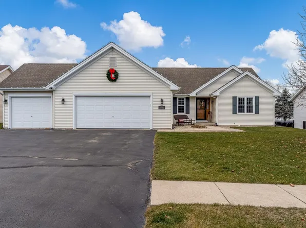 1046 Old Hunter Run, Byron, IL 61010