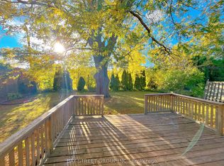 12 Wakil Dr, Saint Catharines, ON L2T 3H8