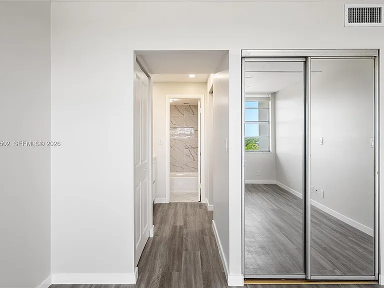 16740 NE 9th Ave #809 — Photo 22