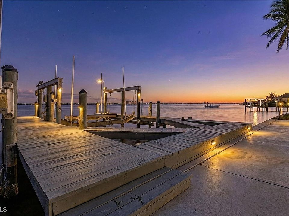 1st image of 5345 Nautilus Dr