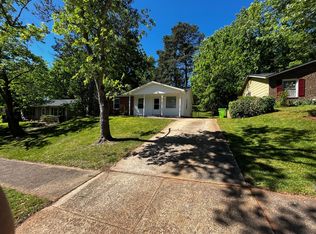 7512 Stuart Dr, Raleigh, NC 27615