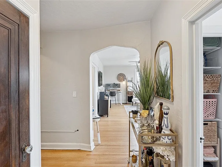 372 S Highland Ave #508 — Photo 17
