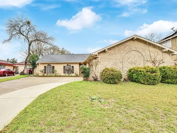 6630 La Puente Drive, Houston, TX 77083