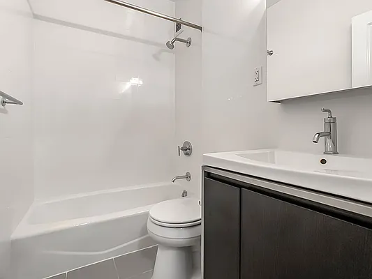 Rented by Brown Harris Stevens | media 24