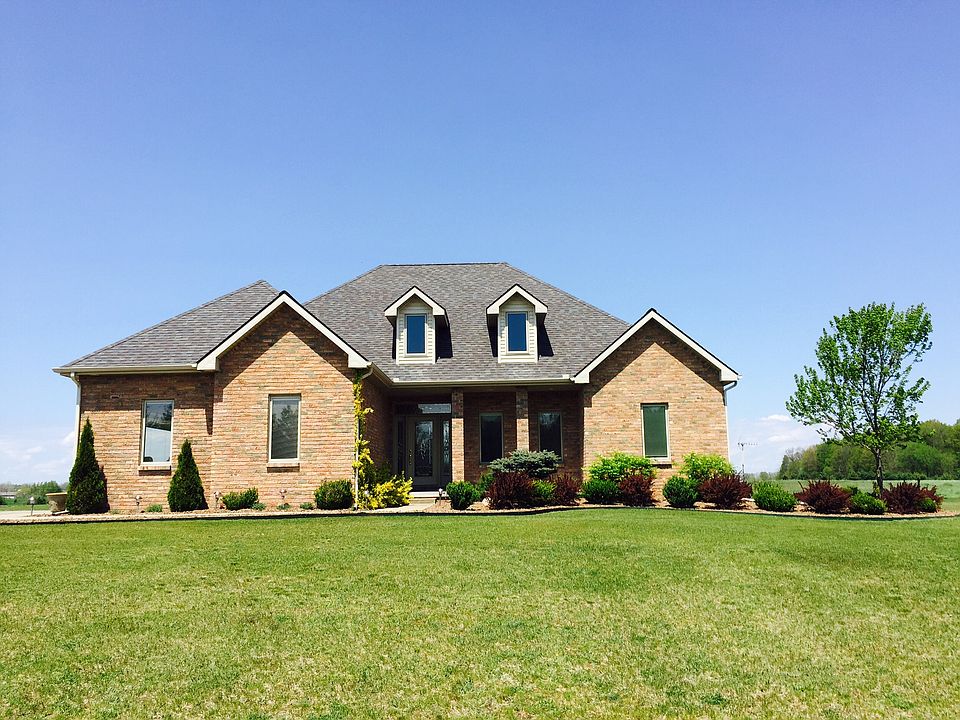 2nd image of 19600 Golfview Dr