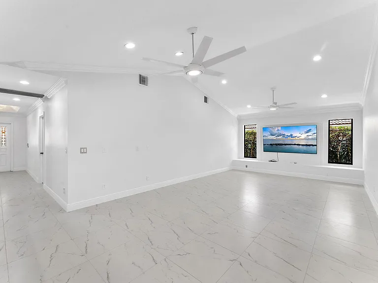2244 Quail Rdg — Photo 38