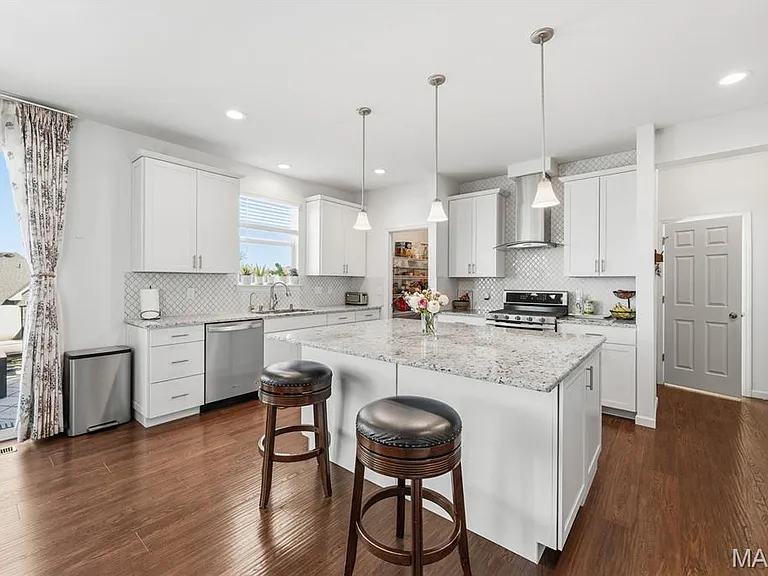 2332 Sand Cherry Dr — Photo 33