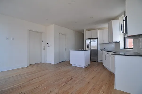 Rented by Bohemia Realty Group | media 2