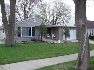 1124 E Frances St, Appleton, WI 54911