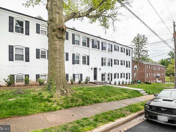 2nd image of 5714 11th St N APT 5