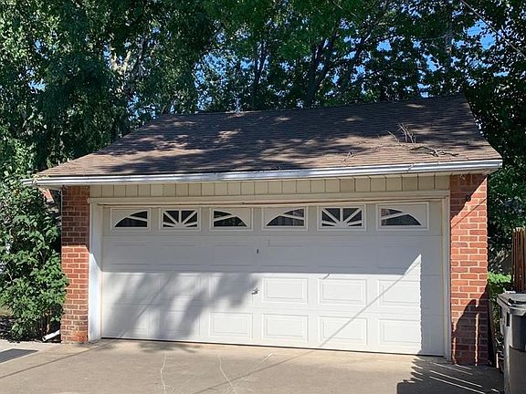 2nd image of 1649 Sherwood Ct