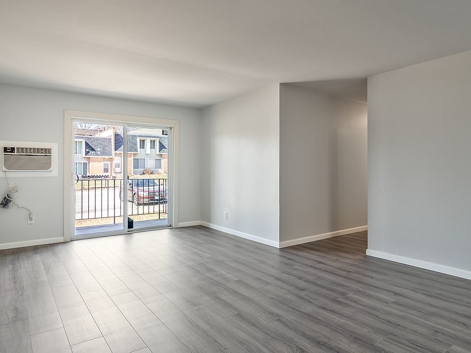 1st image of 2907 La Salle Ave #11546980