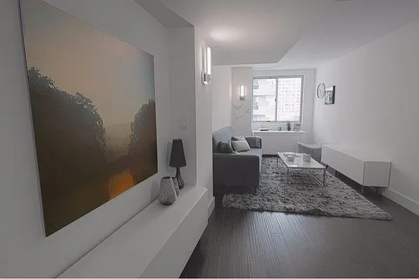 Sold by Park River | media 8