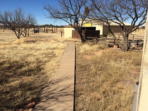 Sidewalk to Workshop