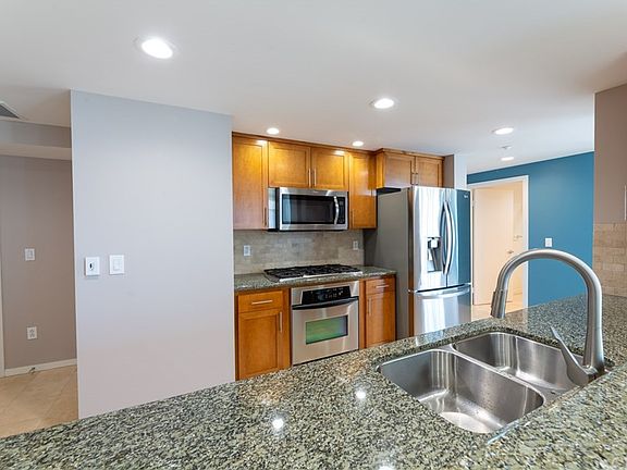 5th image of 400 W Ocean Blvd Unit 506