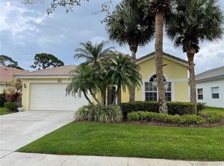 4918 SE Devenwood Way, Stuart, FL 34997