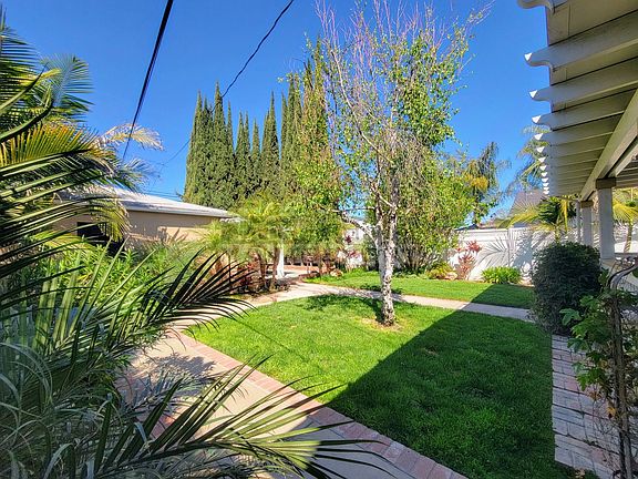 4th image of 3521 Gardenia Ave