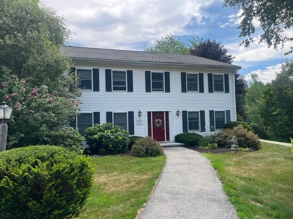 28 Kimbertown Ln #B-201, Windham, ME 04062