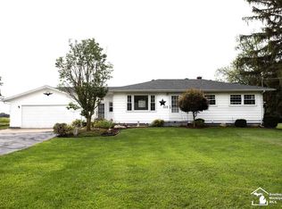 619 E Erie Rd, Temperance, MI 48182